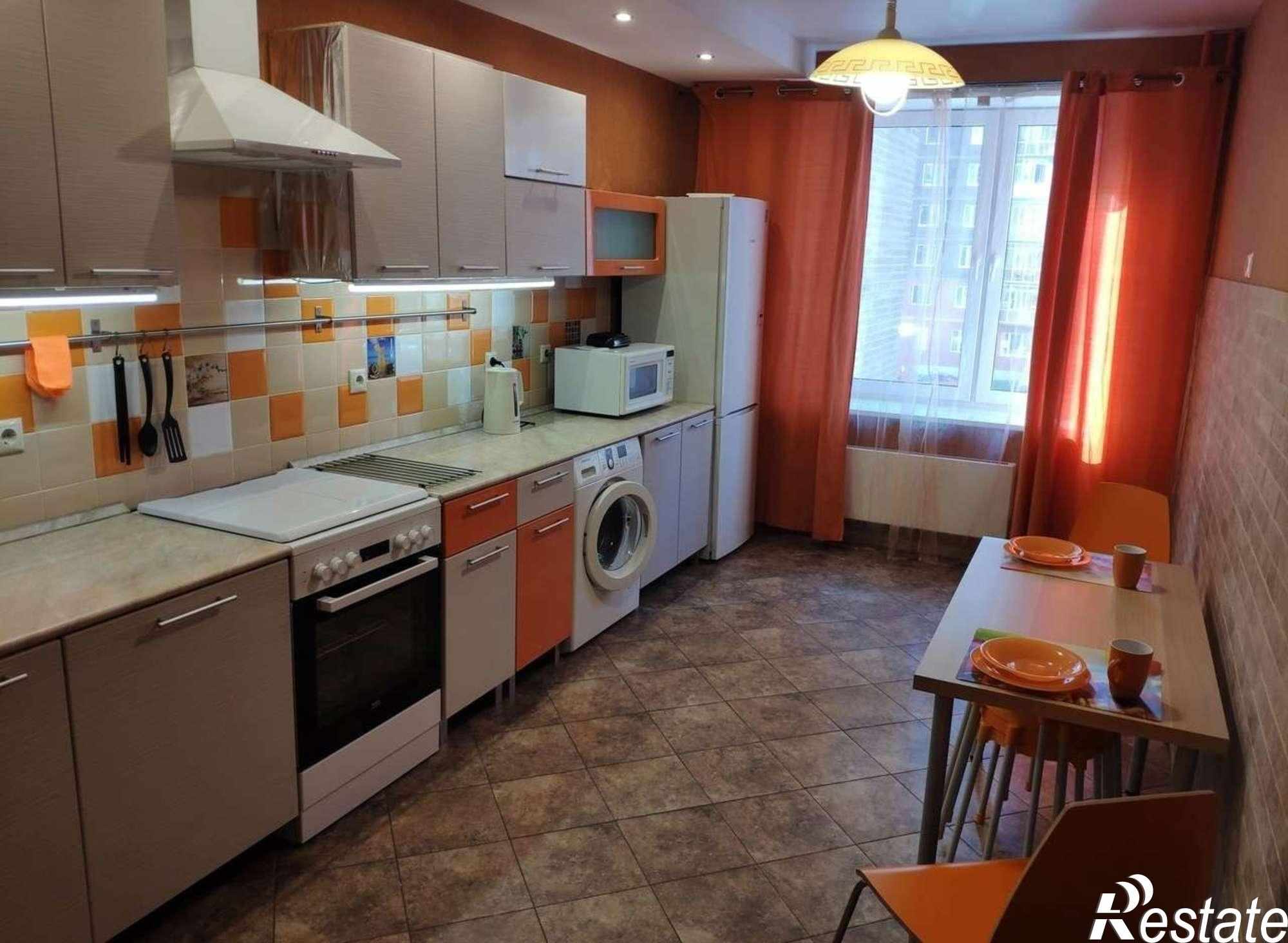 Сдать квартиру за 9 000 рублей на Авроры улица, 105