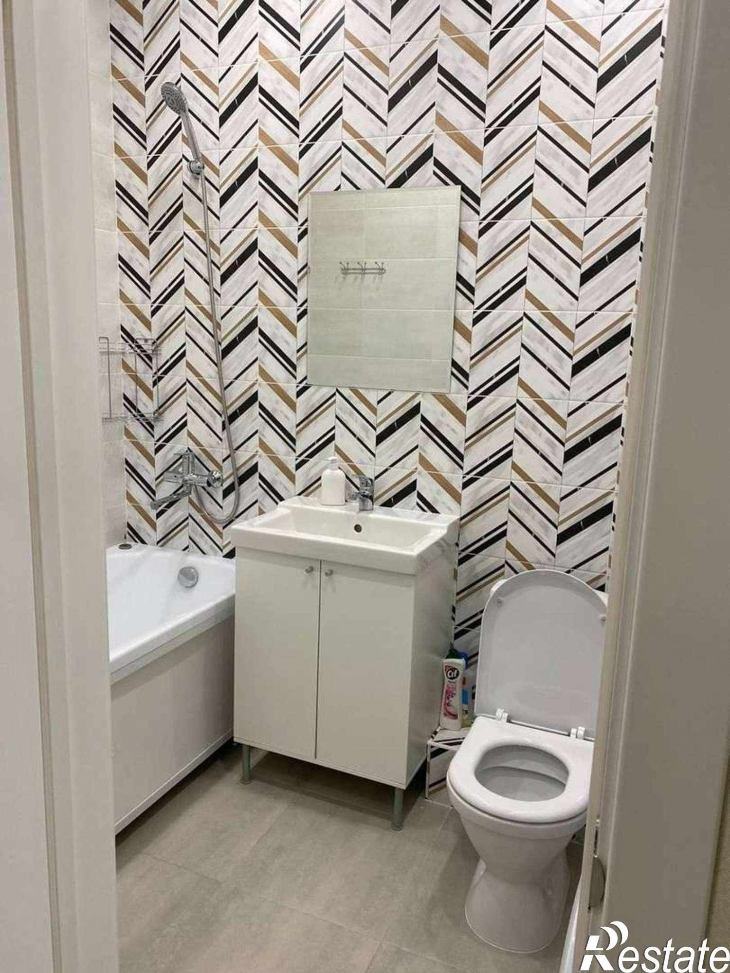 Сдать квартиру за 15 000 рублей на Металлургов проспект, 71