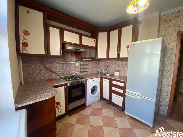 1-комн квартира Свободы улица, 161