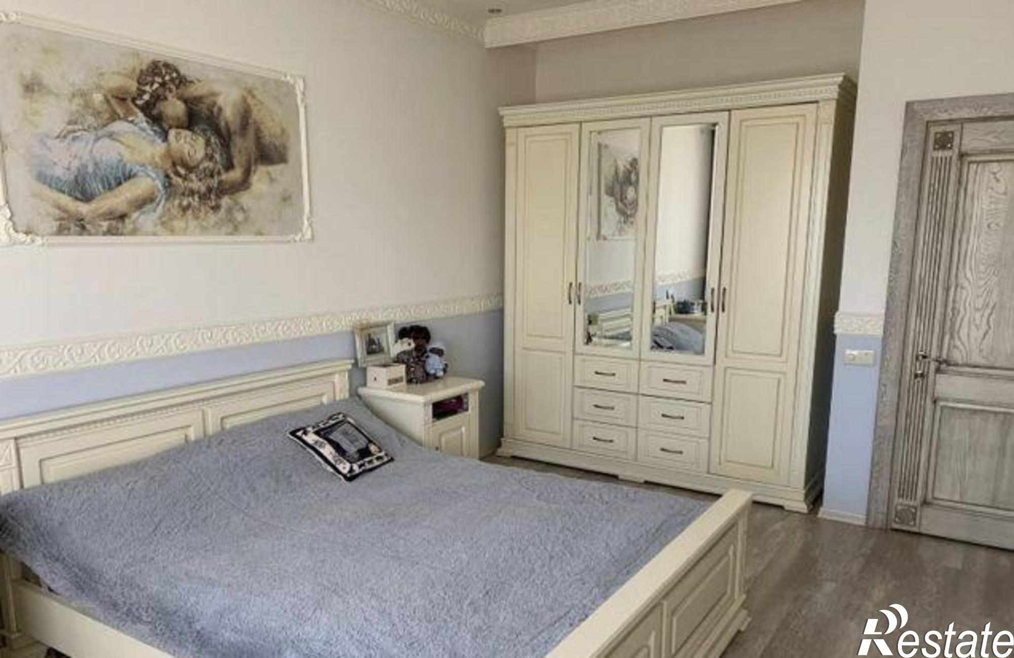 Купить дачу, дом, коттедж за 24 700 000 рублей на Смородиновая улица, 5