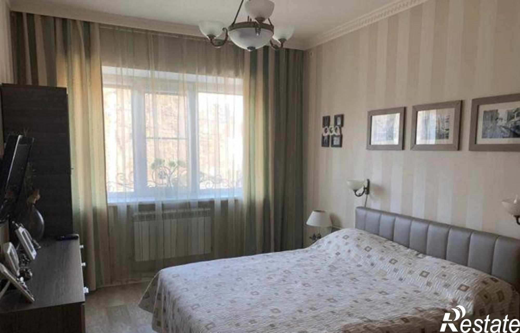 Купить дачу, дом, коттедж за 24 700 000 рублей на Смородиновая улица, 5