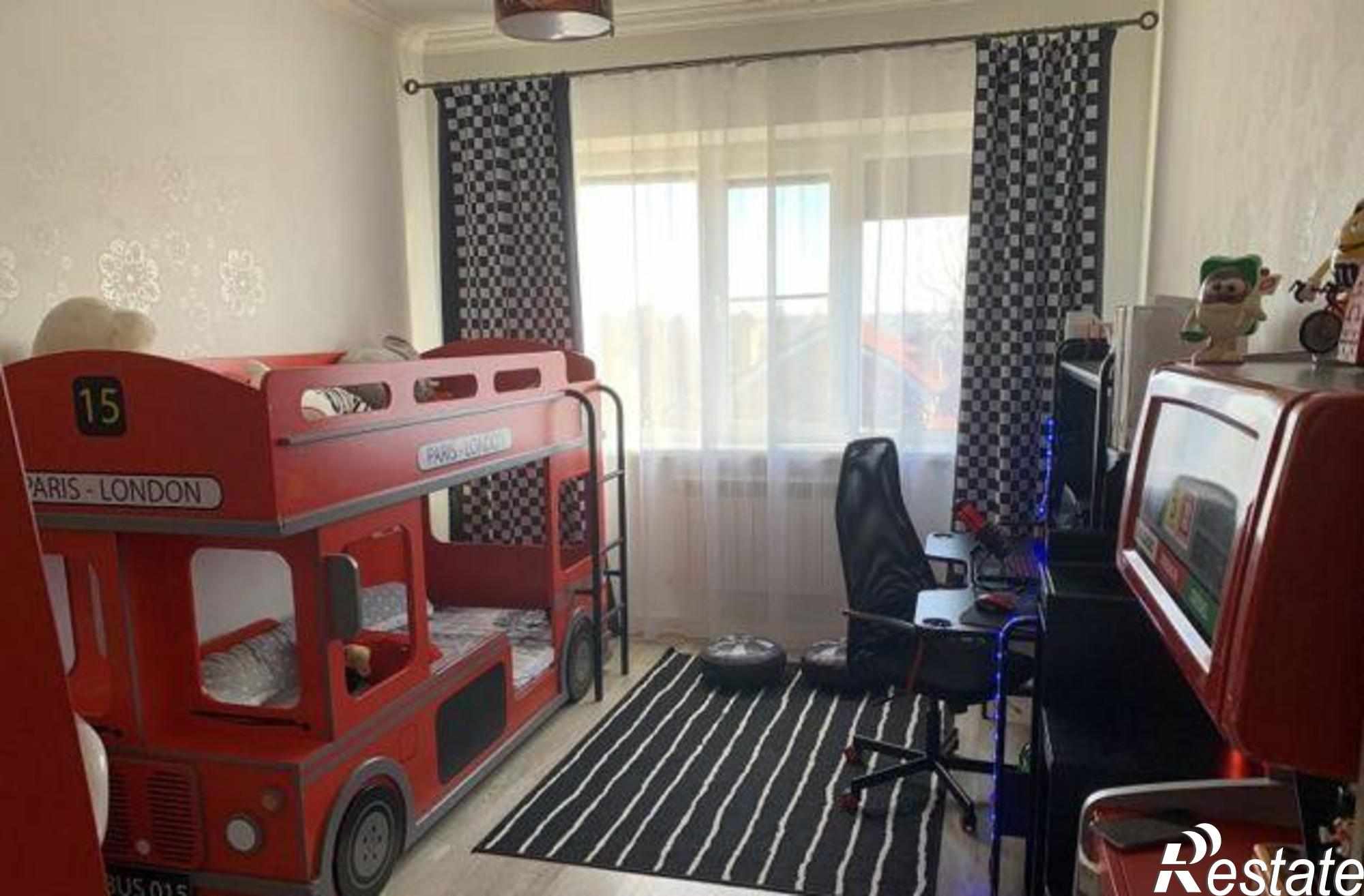Купить дачу, дом, коттедж за 24 700 000 рублей на Смородиновая улица, 5