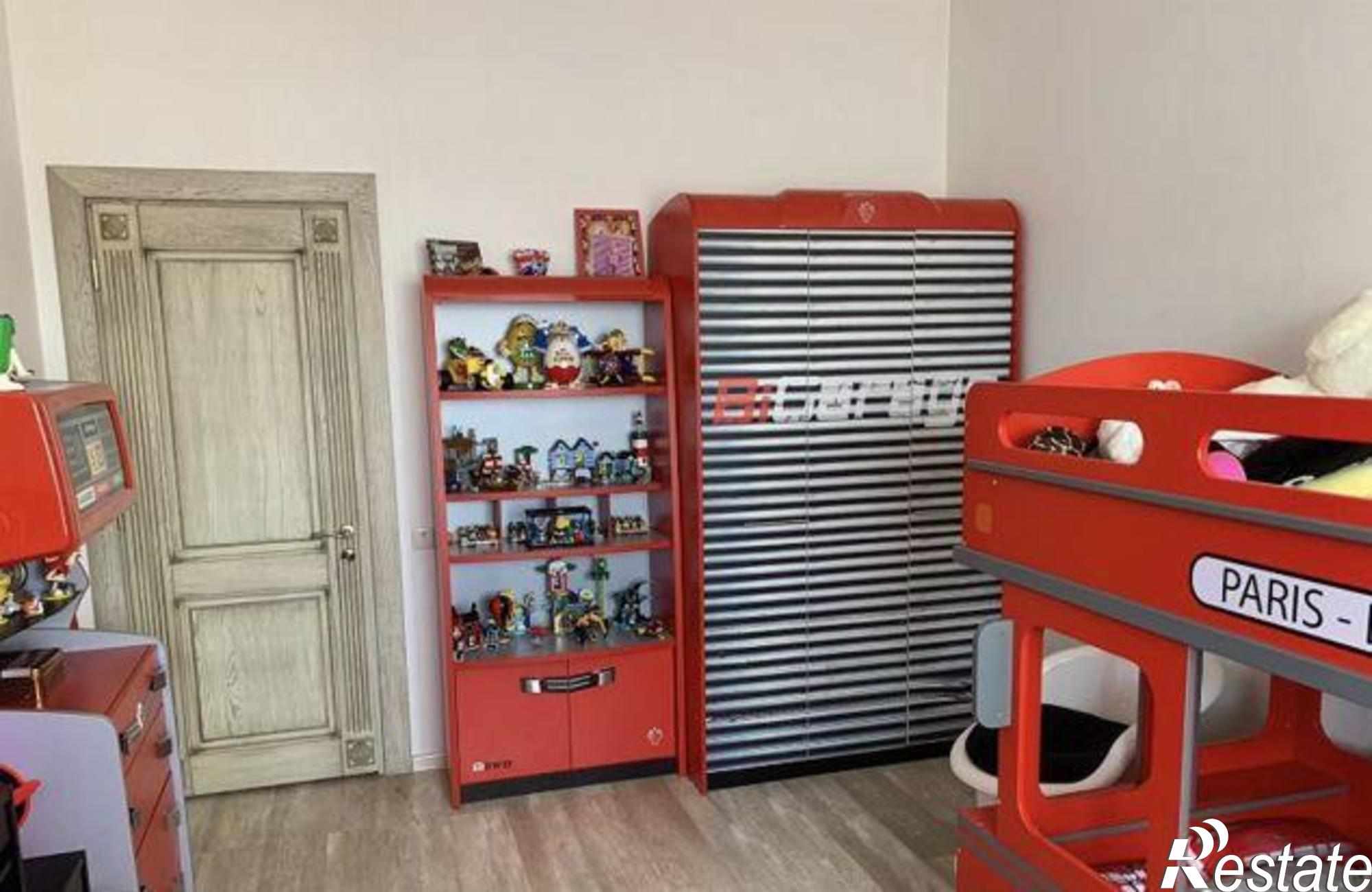 Купить дачу, дом, коттедж за 24 700 000 рублей на Смородиновая улица, 5