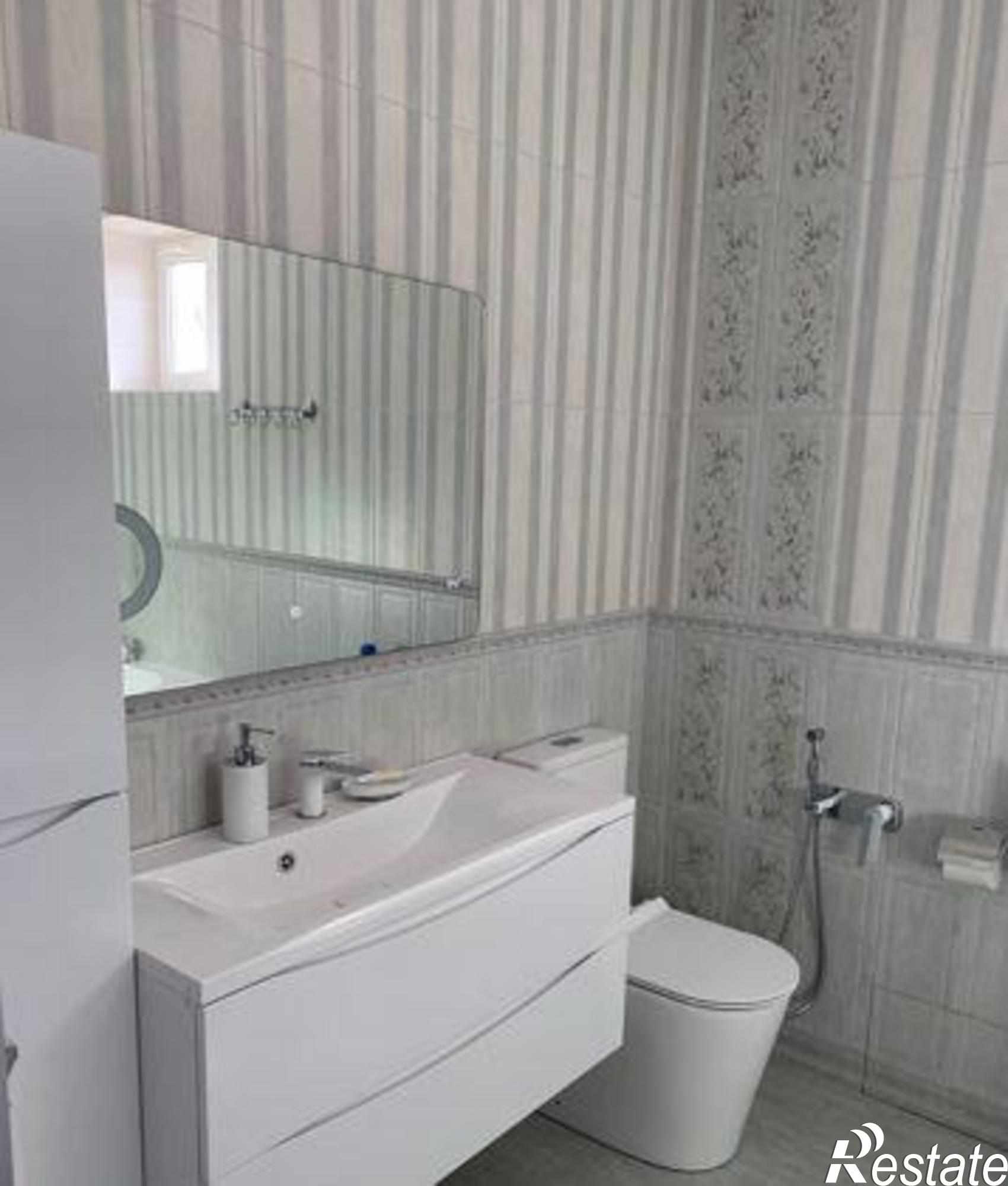 Купить дачу, дом, коттедж за 24 700 000 рублей на Смородиновая улица, 5