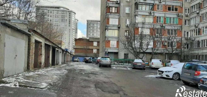 3-комн квартира Грибоедовский переулок, 2