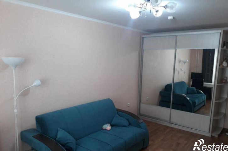 1-комн квартира улица Александра Печерского, 5