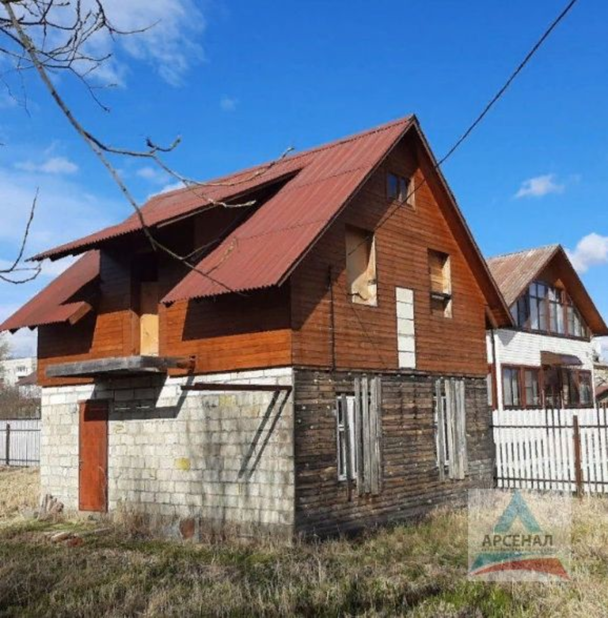 Купить дачу, дом, коттедж за 4 100 000 рублей на Парковая ул