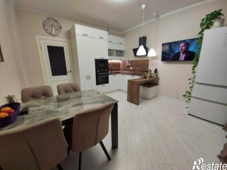 2-комн квартира Ореховая роща, 44