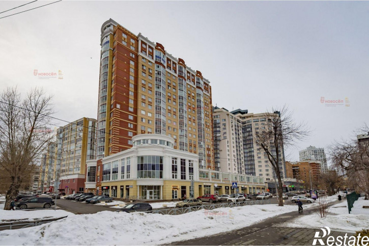 2-комн квартира Мельникова 38
