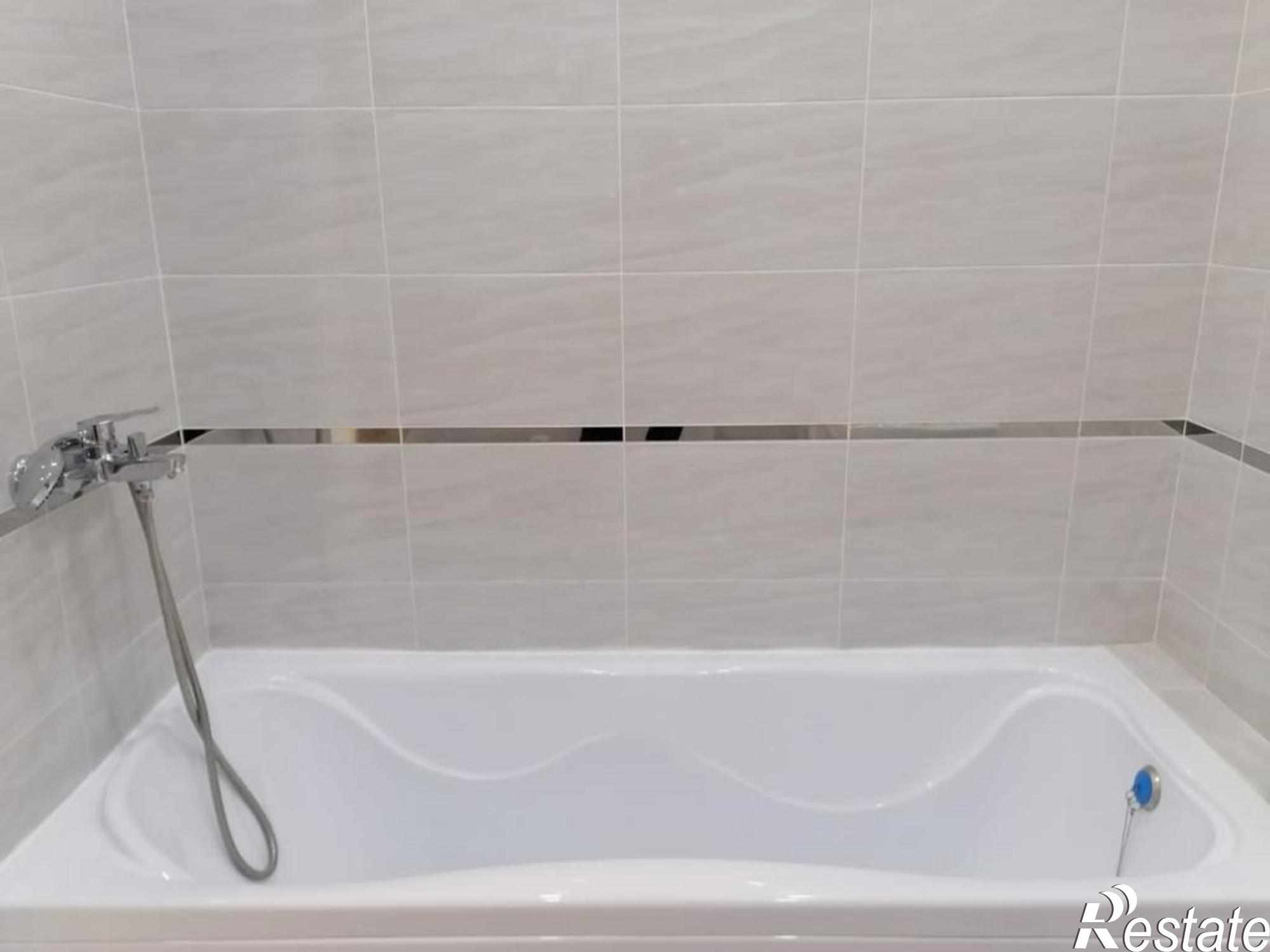 Купить квартиру за 10 700 000 рублей на Больничный, 4