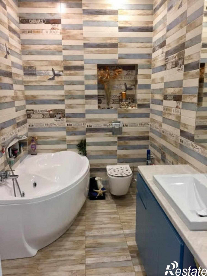 3-комн квартира Суворова, 27к2