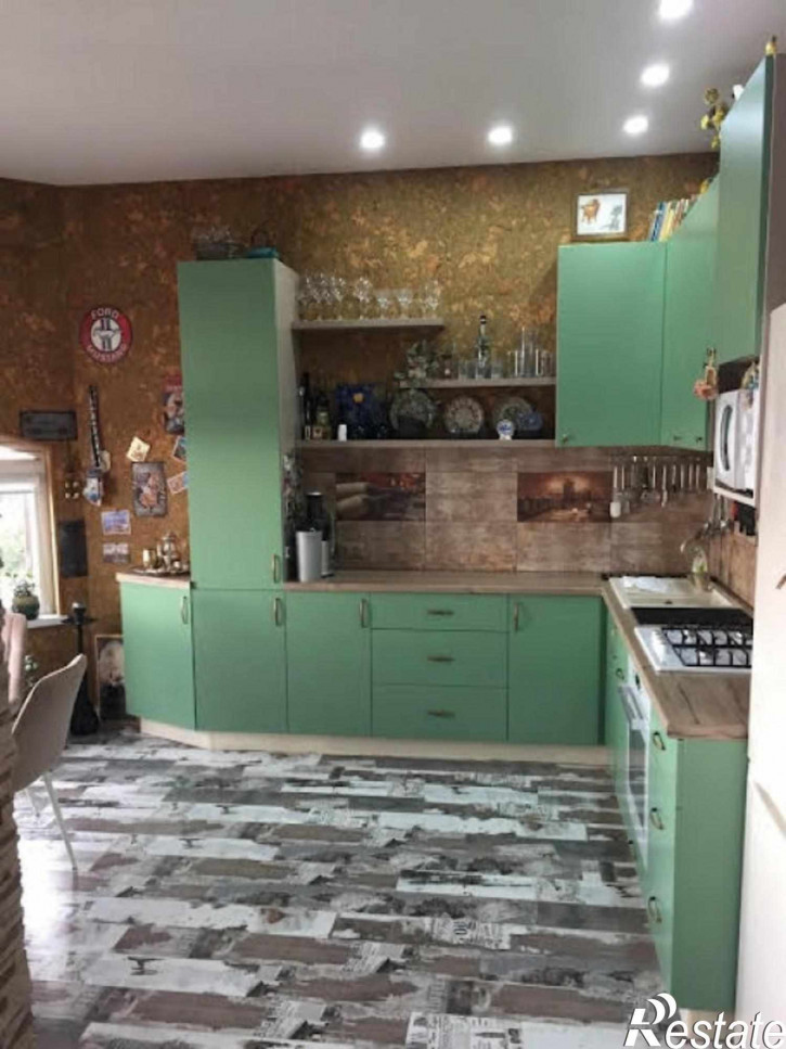 3-комн квартира Суворова, 27к2