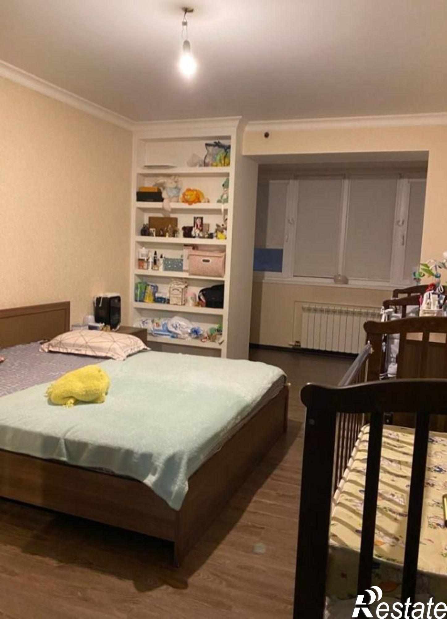 Купить квартиру за 12 700 000 рублей на Нежнова ул, 21к4