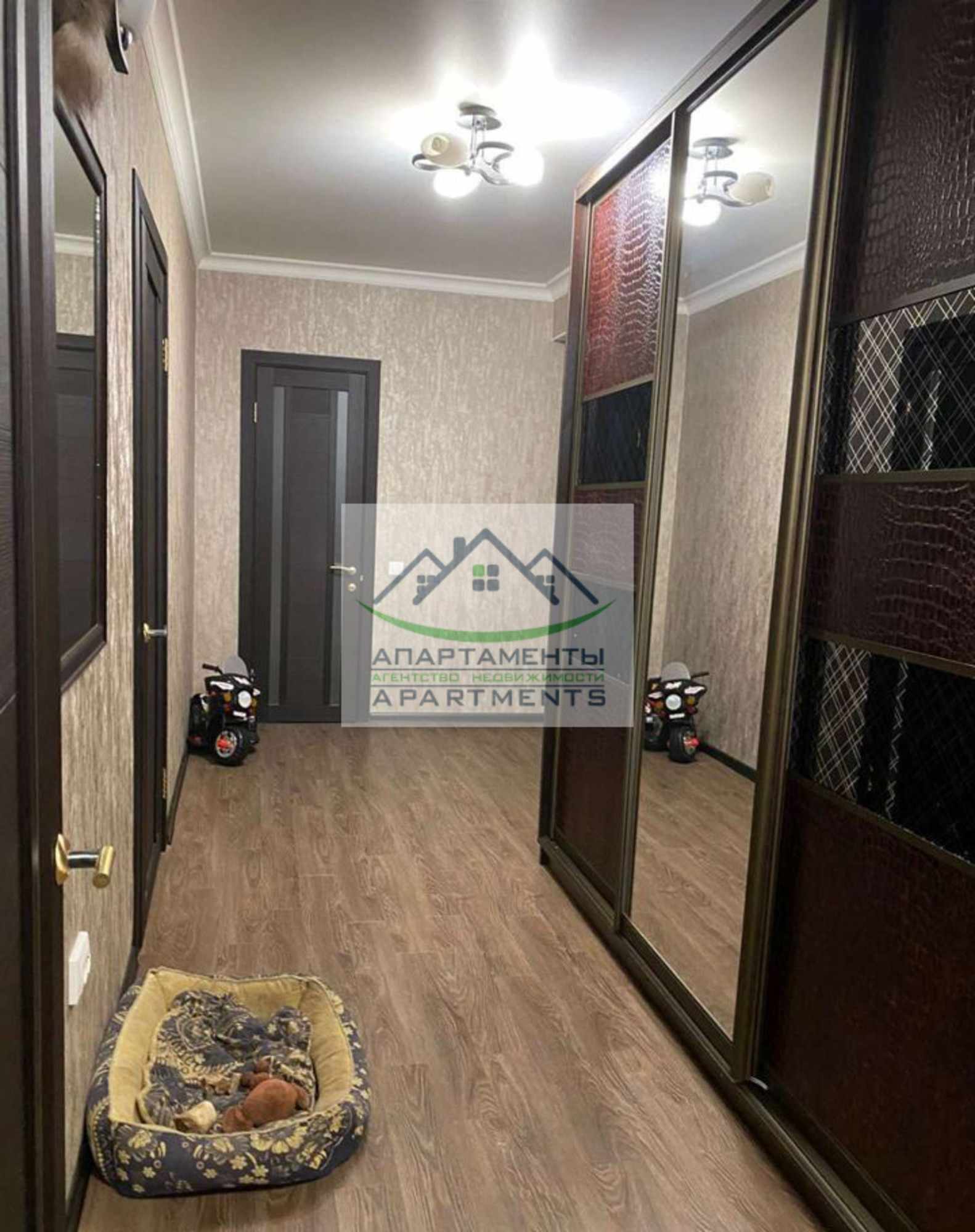 Купить квартиру за 10 200 000 рублей на Нежнова ул, 21к4