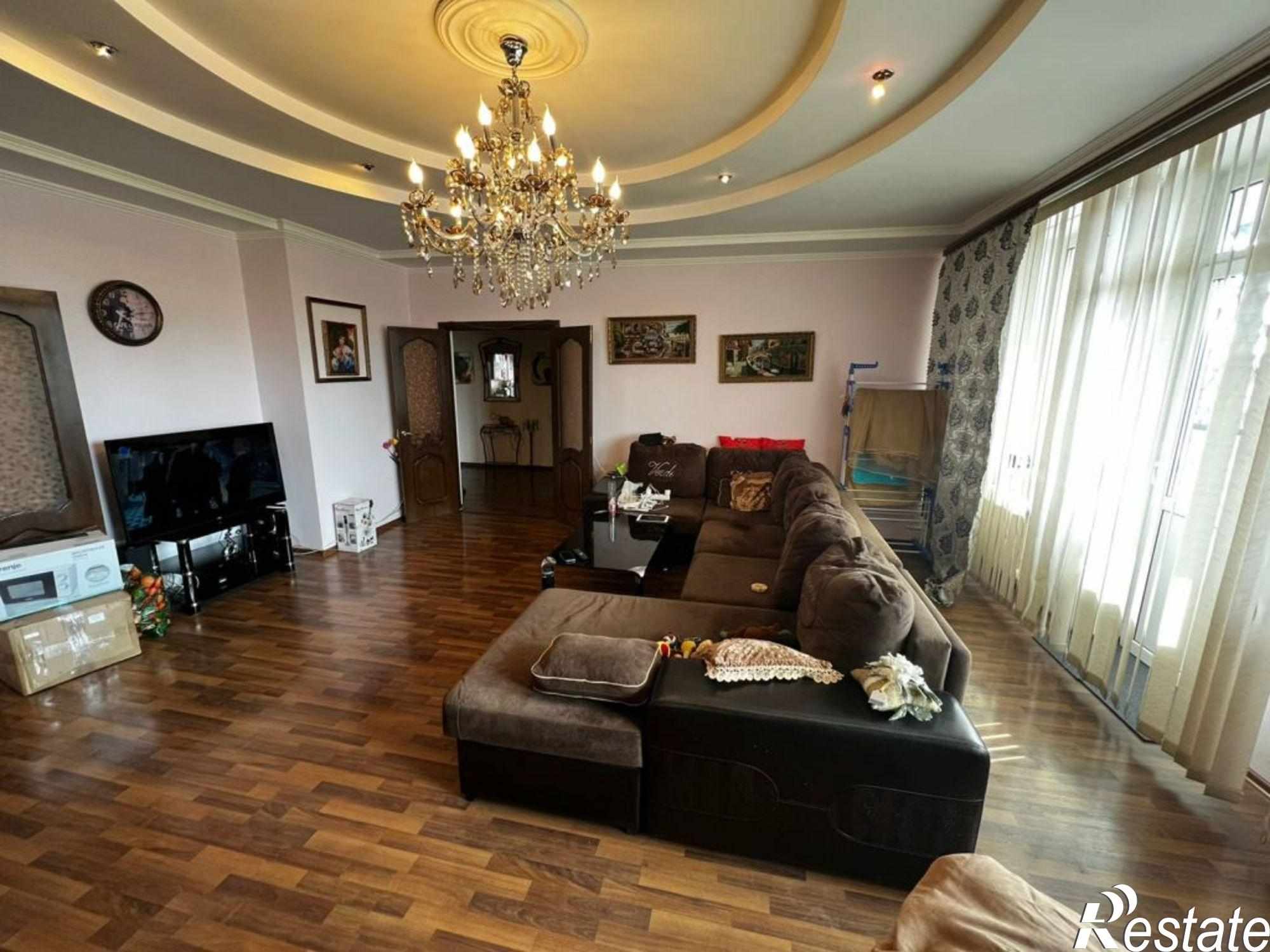 Купить квартиру за 13 500 000 рублей на Партизанская ул, 1б