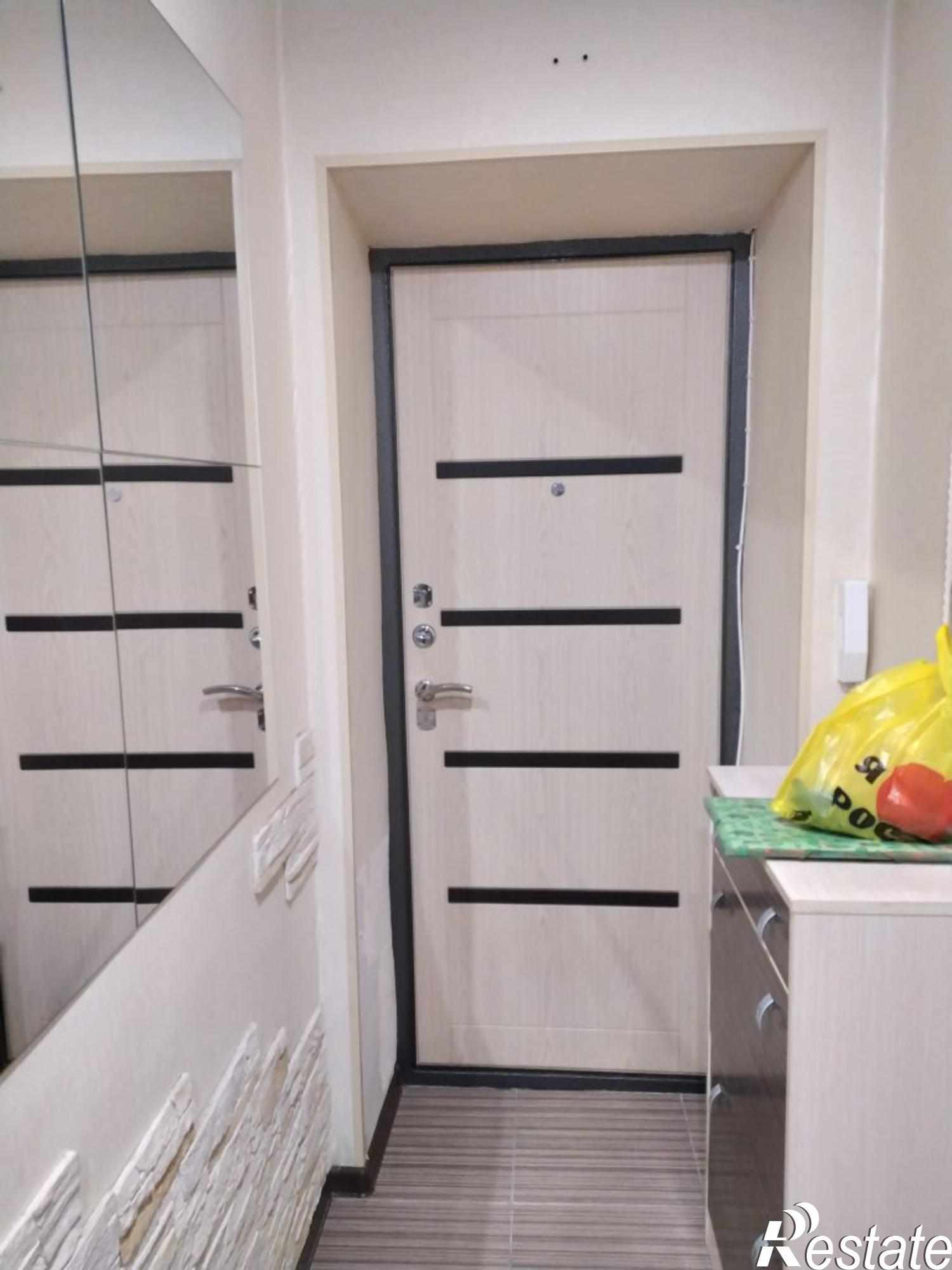 Купить квартиру за 3 300 000 рублей на Комсомольская ул, 111