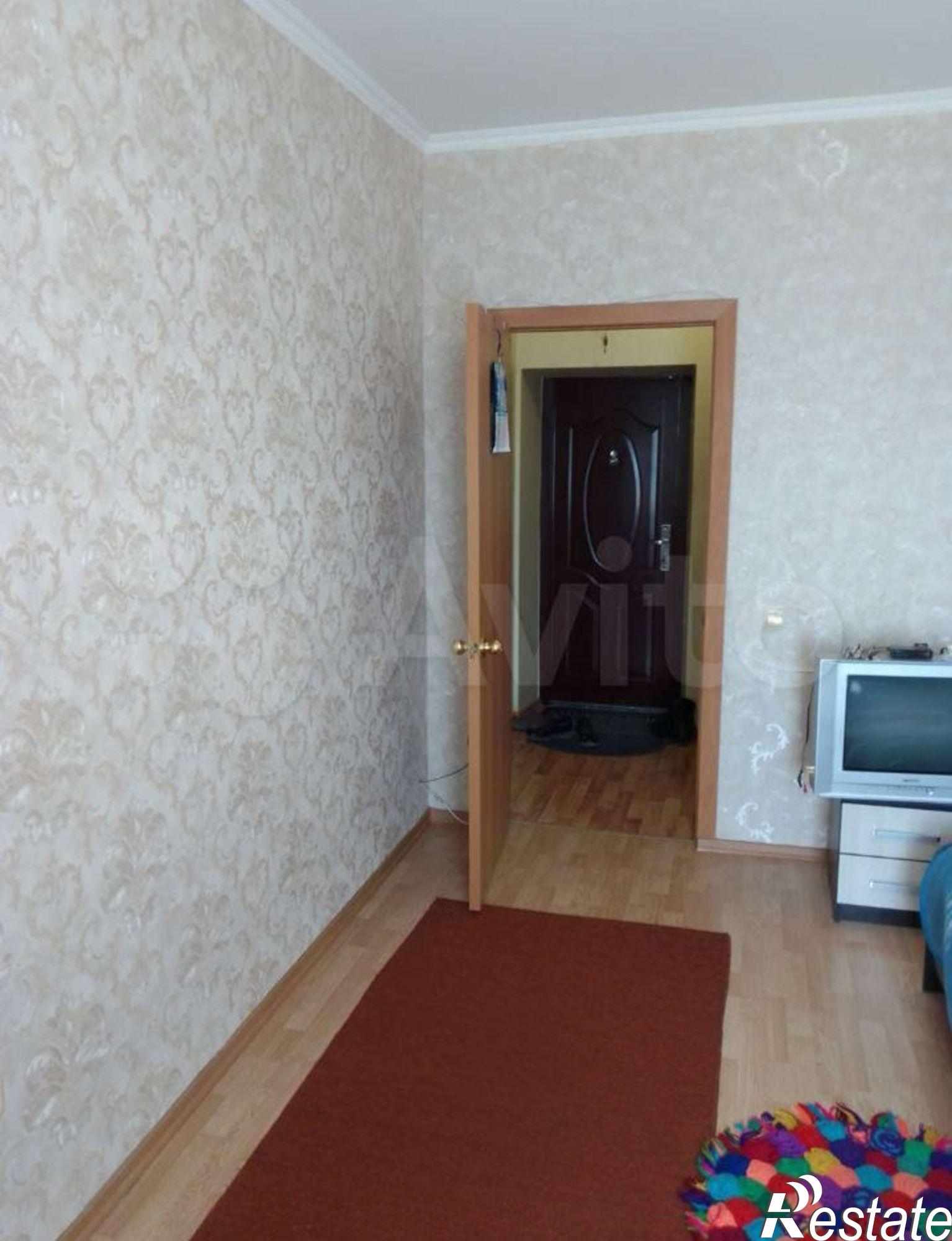 Купить квартиру за 1 500 000 рублей на Славы ул, 1