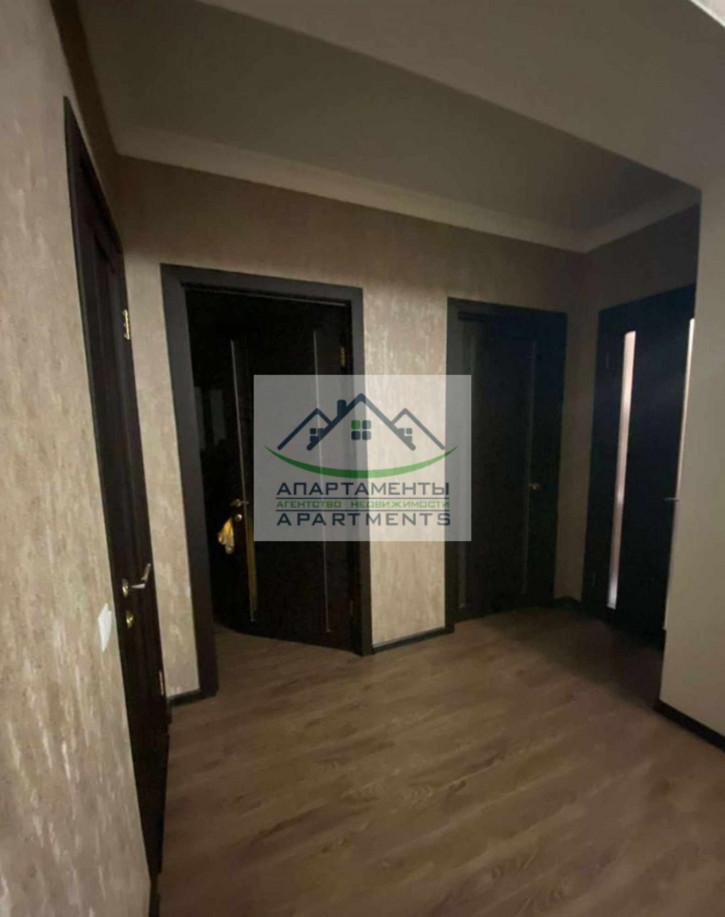 3-комн квартира Нежнова ул, 21к4