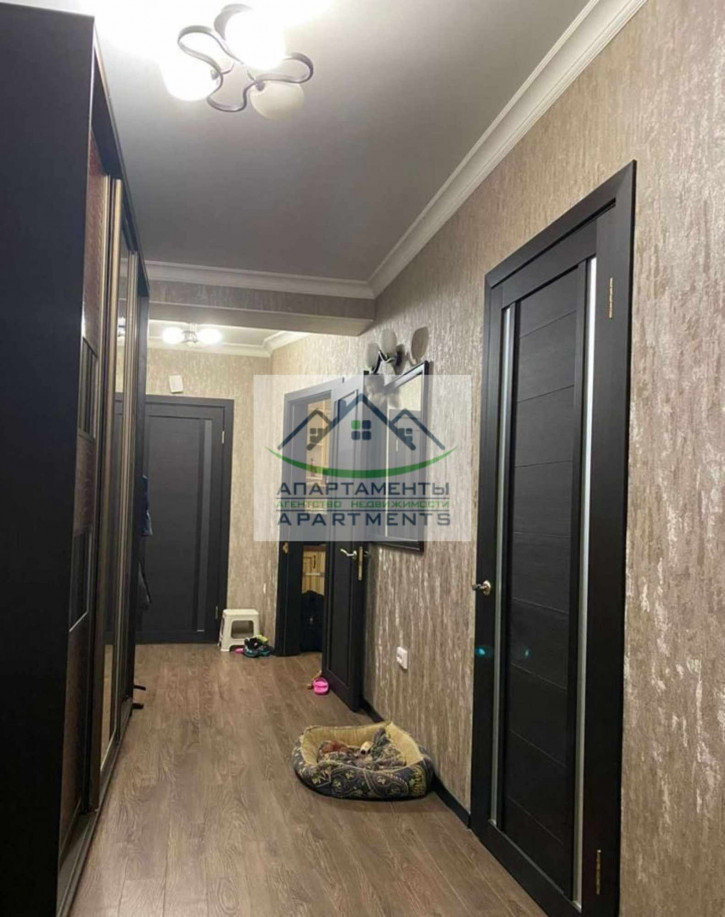 3-комн квартира Нежнова ул, 21к4