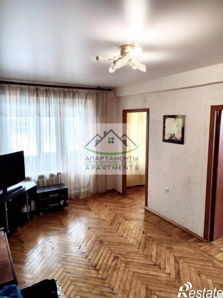 3-комн квартира Юлиуса Фучика ул, 6к2