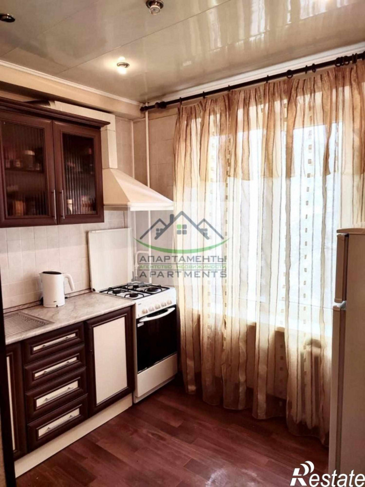 3-комн квартира Юлиуса Фучика ул, 6к2