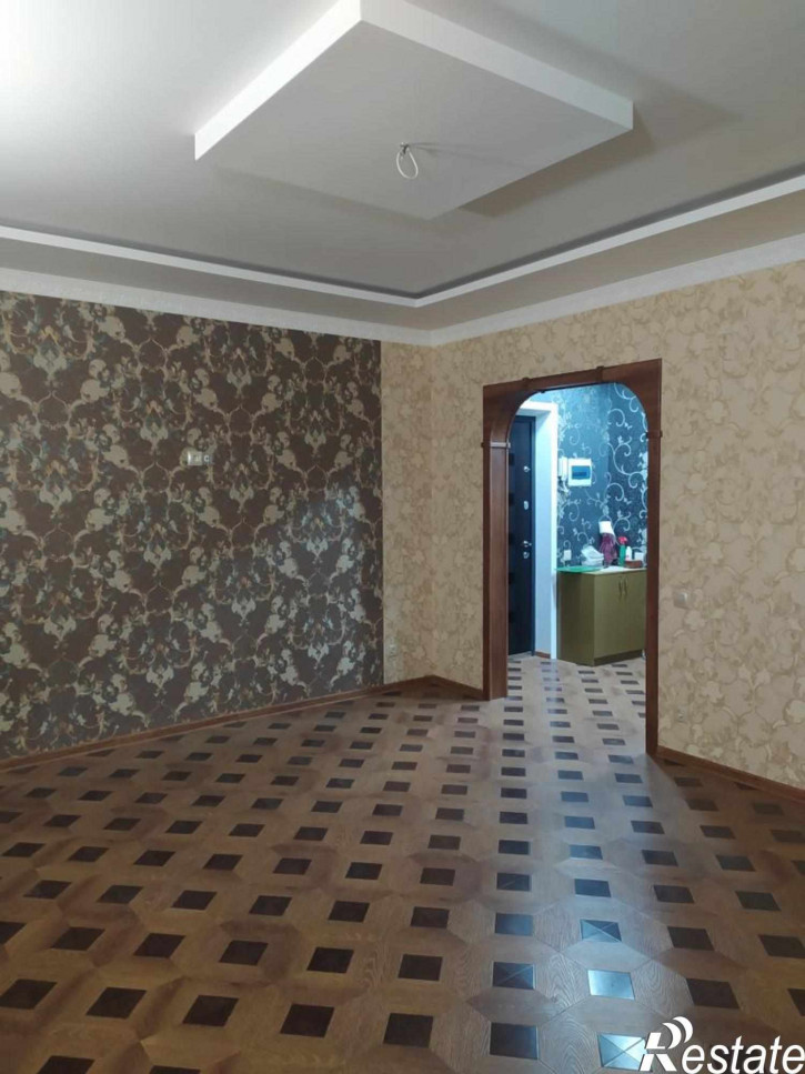 3-комн квартира Гастелло ул, 4б