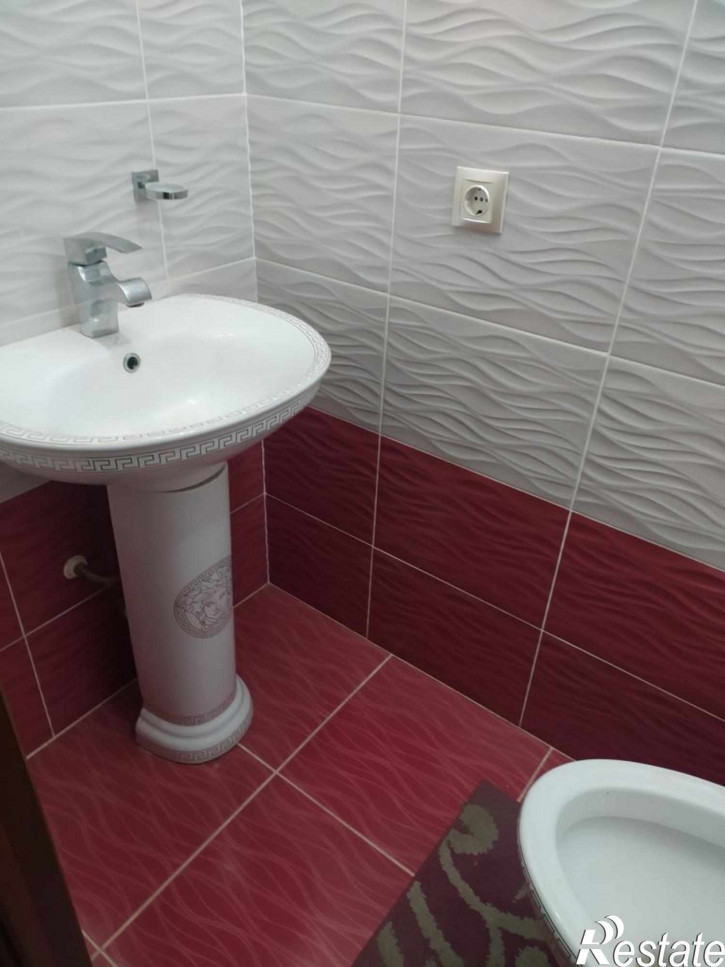 3-комн квартира Гастелло ул, 4б