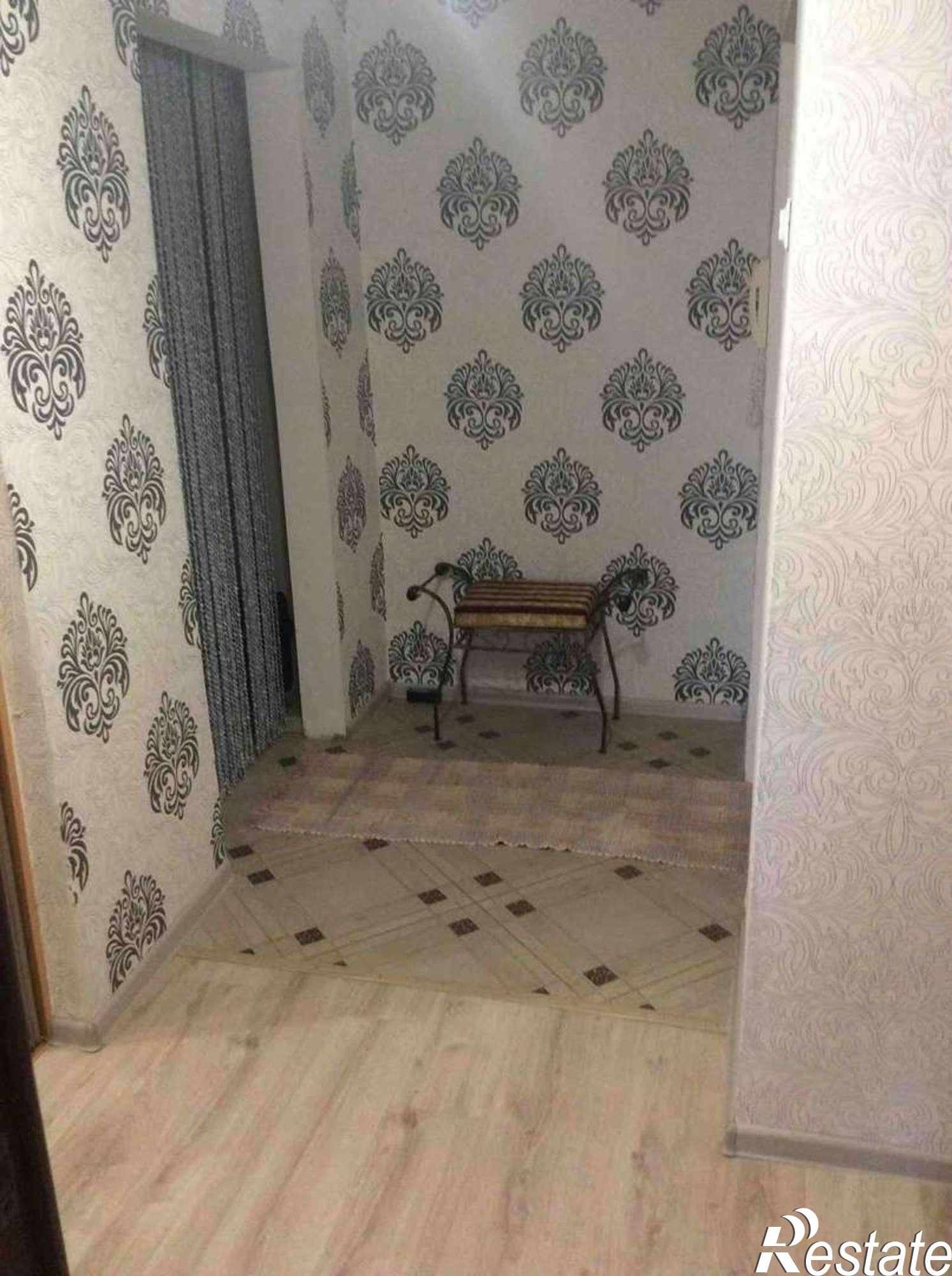 Сдать квартиру за 14 500 рублей на Красных Коммунаров улица, 12
