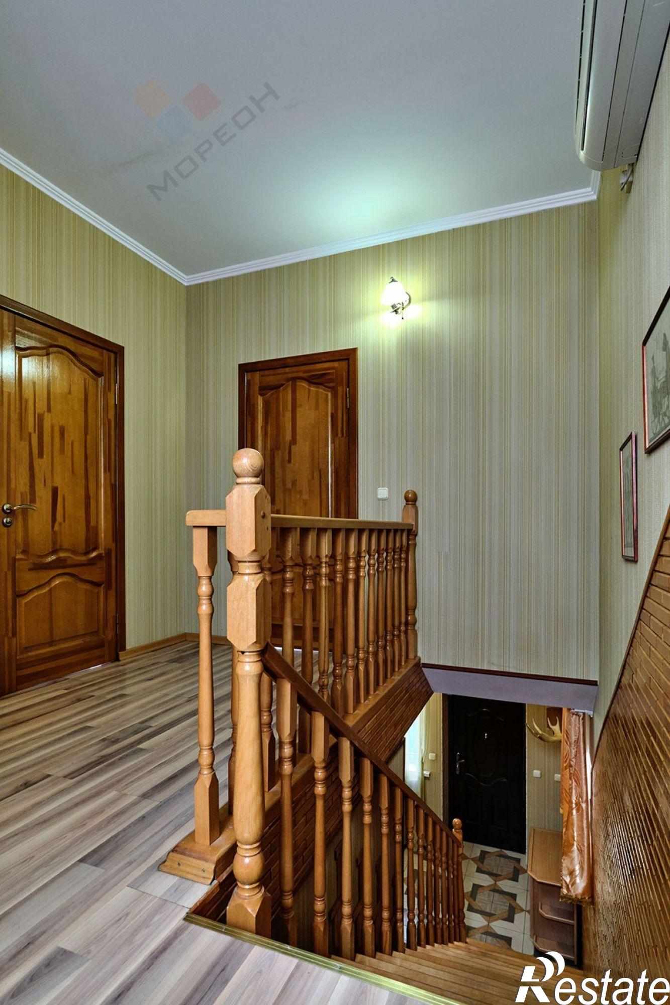 Купить дачу, дом, коттедж за 13 500 000 рублей на 1-й Заречный пр-д, 70