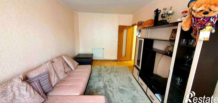 3-комн квартира Юности бульвар, 45