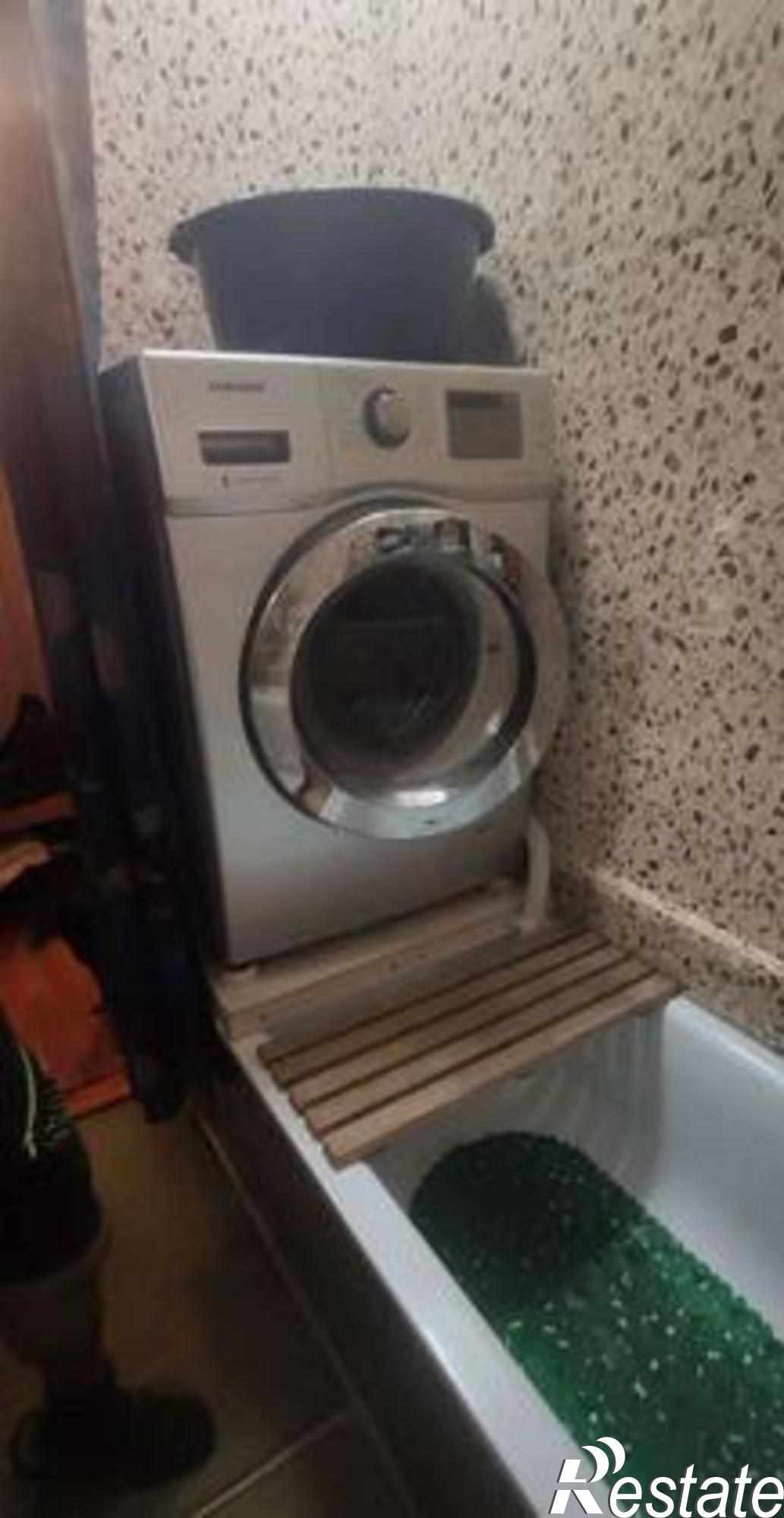 Купить квартиру за 2 400 000 рублей на Казахская улица, 84/3