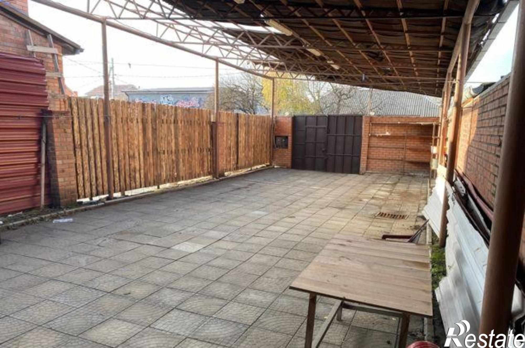 Купить дачу, дом, коттедж за 9 410 000 рублей на Брестская улица, 70
