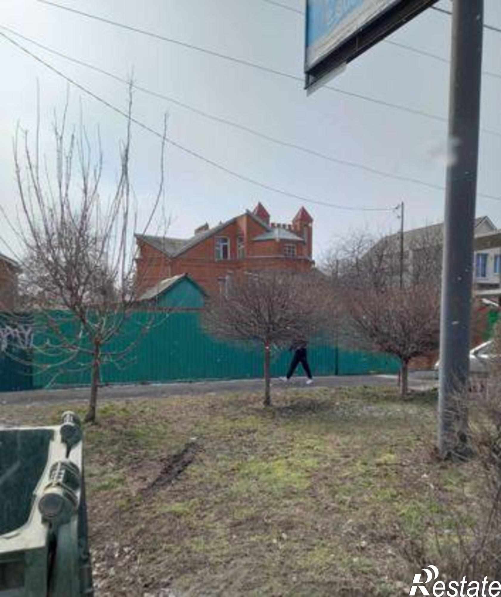 Купить дачу, дом, коттедж за 9 500 000 рублей на проспект Стачки, 85