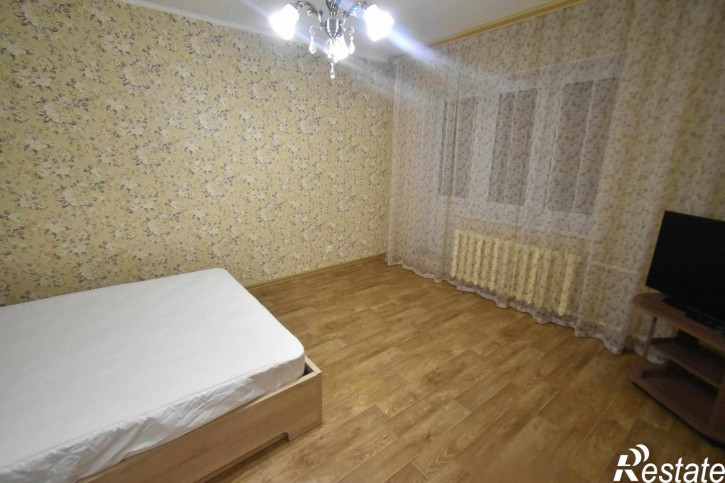 1-комн квартира Краснодонская ул, 3