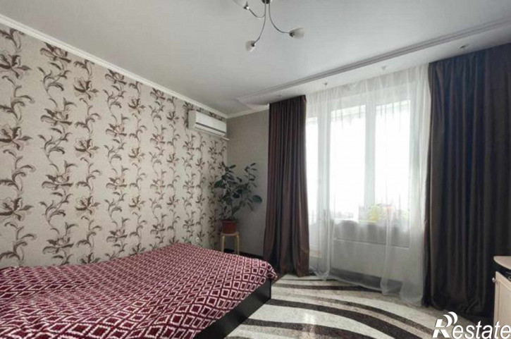 2-комн квартира улица Скачкова, 52