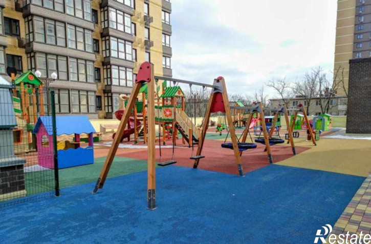 2-комн квартира улица Ларина, 45с3
