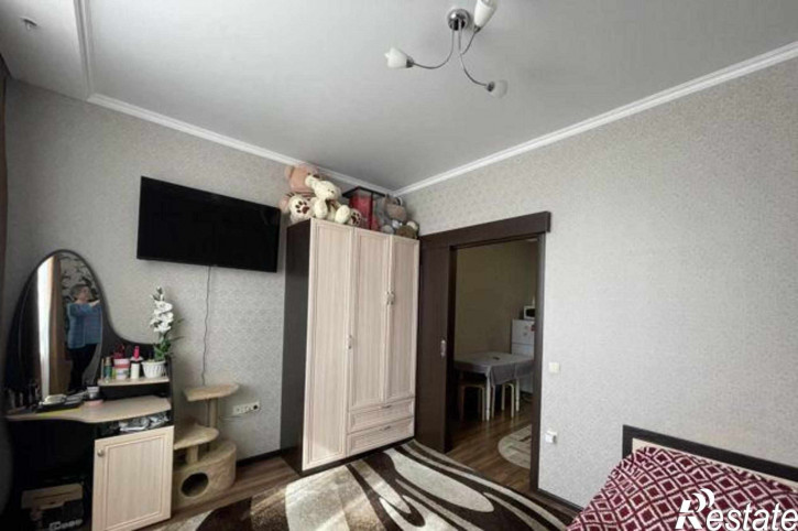 2-комн квартира улица Скачкова, 52