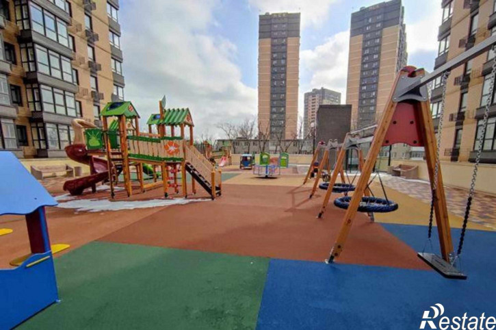 2-комн квартира улица Ларина, 45с3