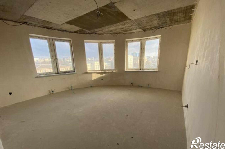 3-комн квартира улица Станиславского, 46