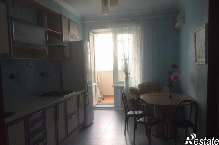 2-комн квартира проспект Космонавтов, 5Б