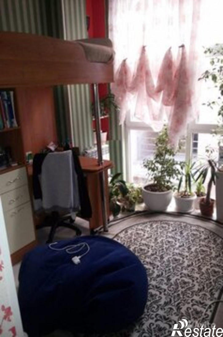 2-комн квартира Буковая улица,41