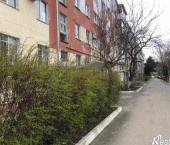 3-комн, 50кв м, этаж 1/5 Гринченко , 38