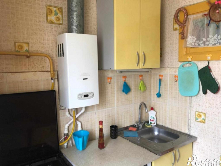 3-комн квартира Гринченко , 38