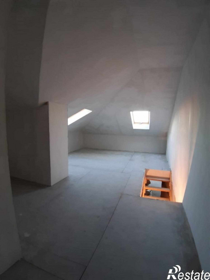 3-комн квартира Верхняя, 4к6