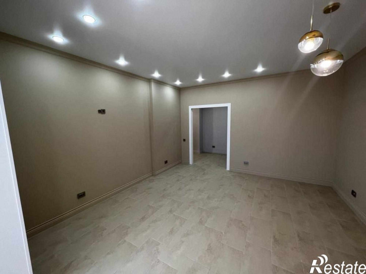 2-комн квартира Адмиральского ул, 1А