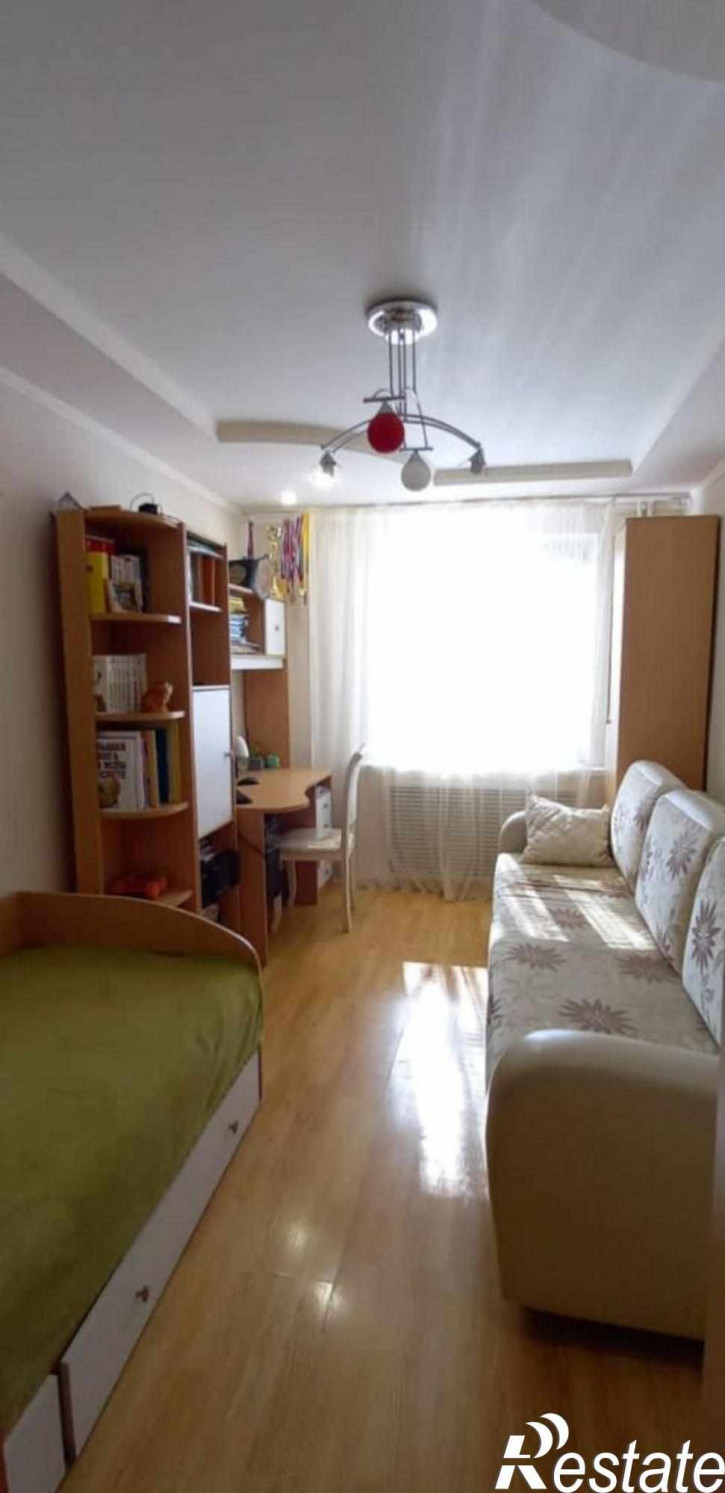 3-комн квартира Кучуры ул, 18