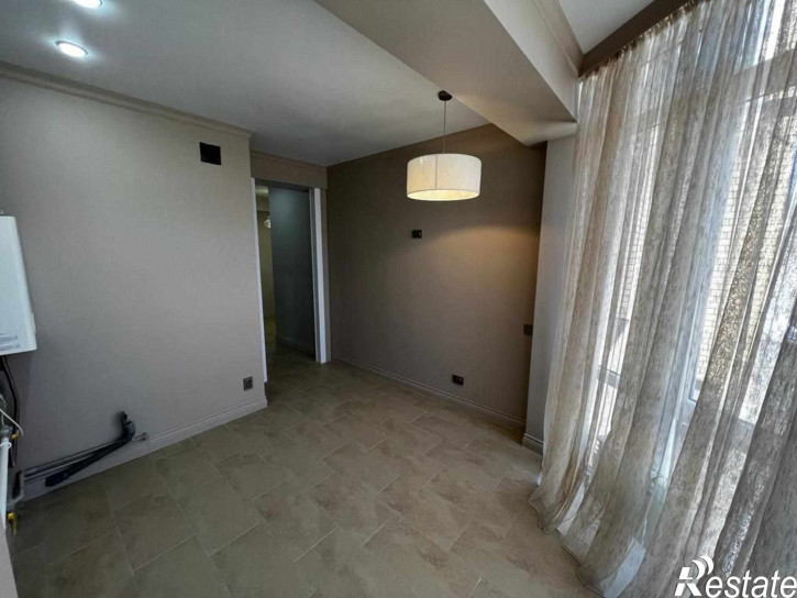 2-комн квартира Адмиральского ул, 1А