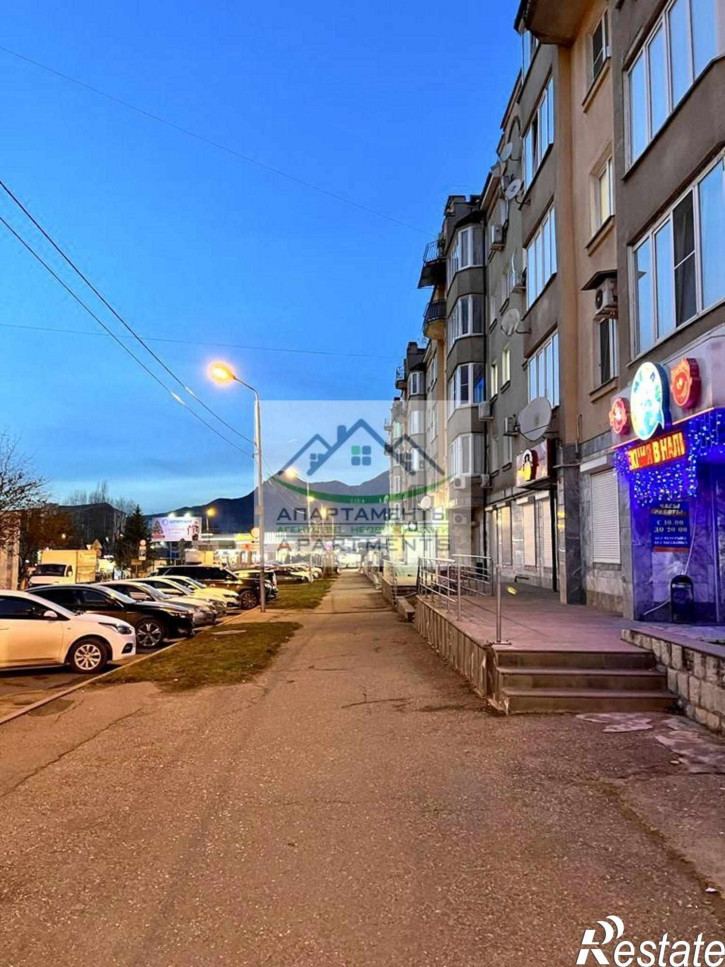 3-комн квартира 295 Стрелковой Дивизии ул, 13к3