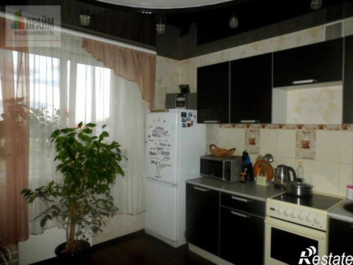 2-комн квартира Парковая,23