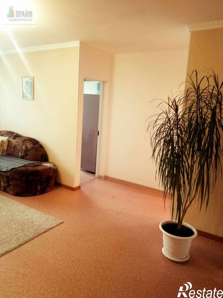 3-комн квартира пр-кт Шахтеров,79